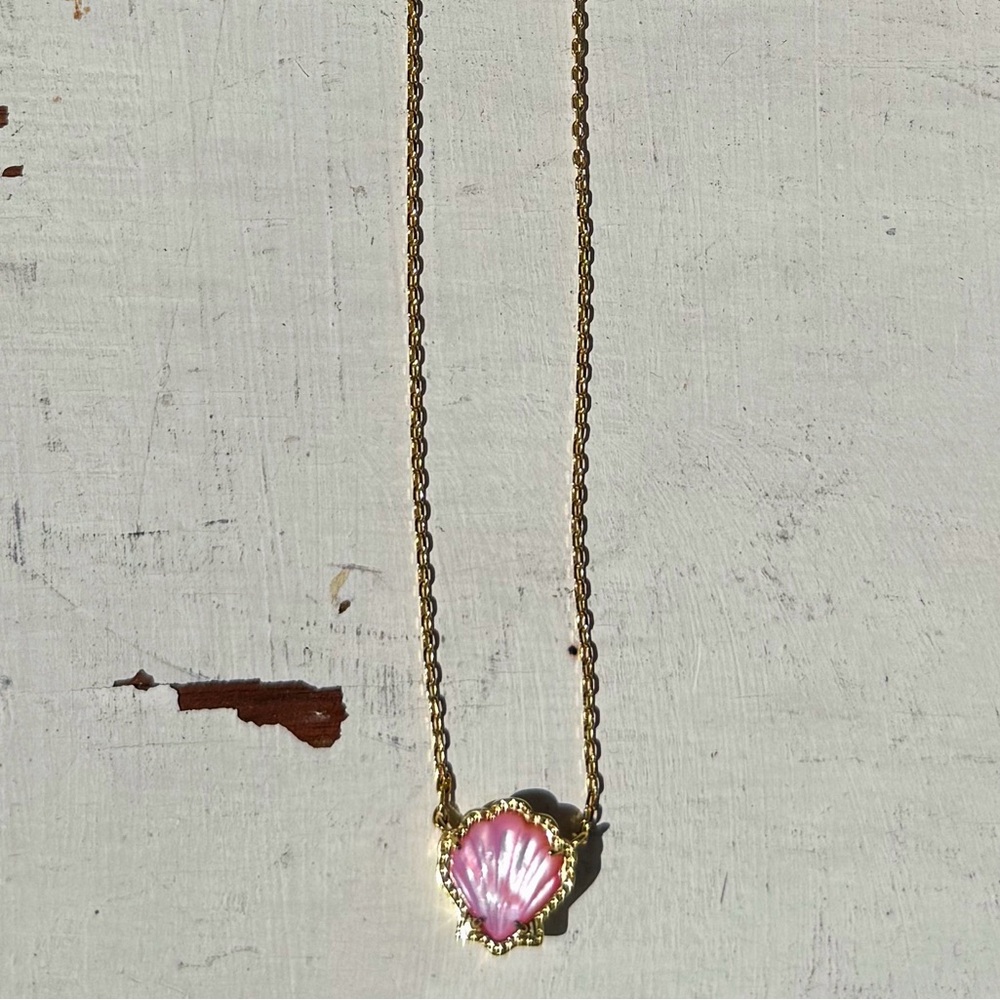 Kendra Scott Gold Necklace with Pink Shell Pendant